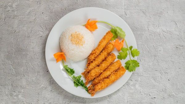 36. Breaded Shrimp, Sweet & Sour Salad With Rice