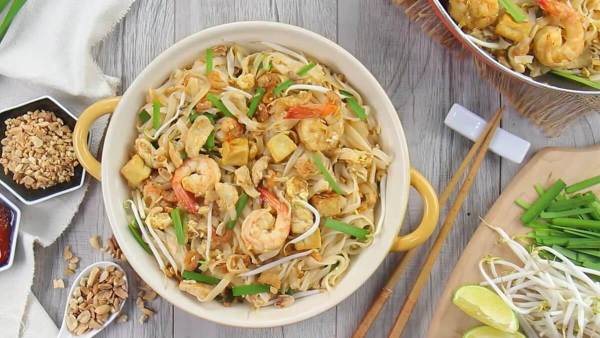 25. Pad Thai Fried Rice Noodles