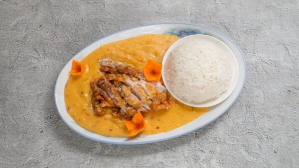 32. Thaiföld Curry Rizzsel