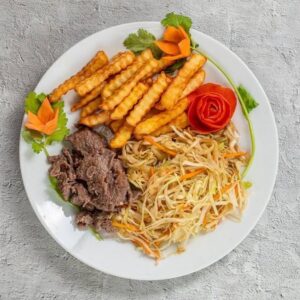 38. Stir-fried Meat & Vegetables With French Fries